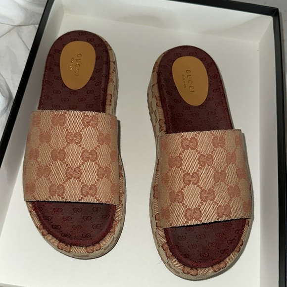 Gucci Platform Slide - Picture 6 of 7